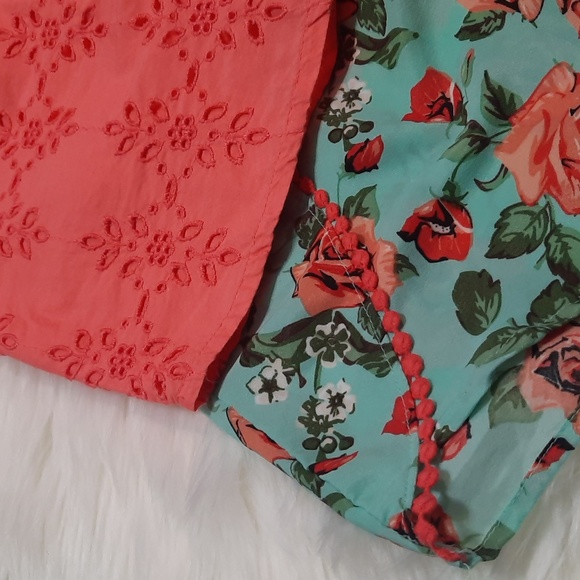 Girls 2pc Matching Set - Eyelet/Floral Print - Size: 8-12 - Picture 2 of 12